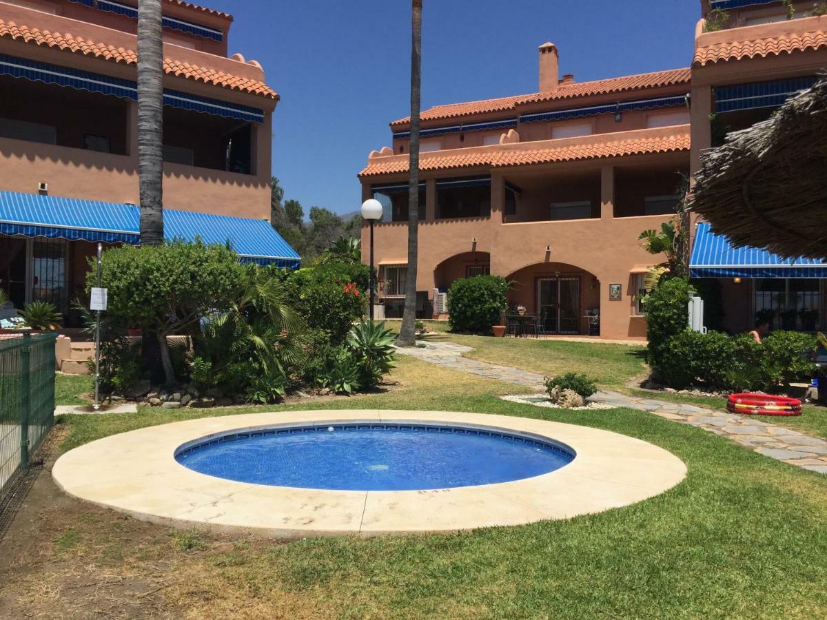 Vila Urb Playa Azul 24 Estepona Exteriér fotografie